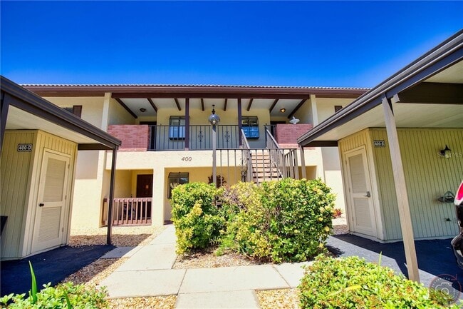 400 Mission Trail E, Unit B