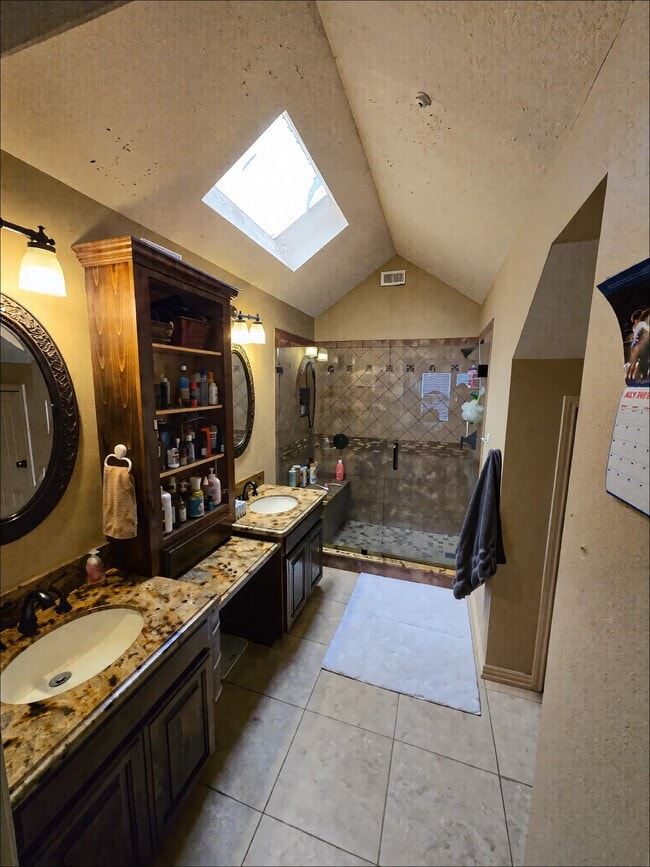 property at 1015 Green Meadow St