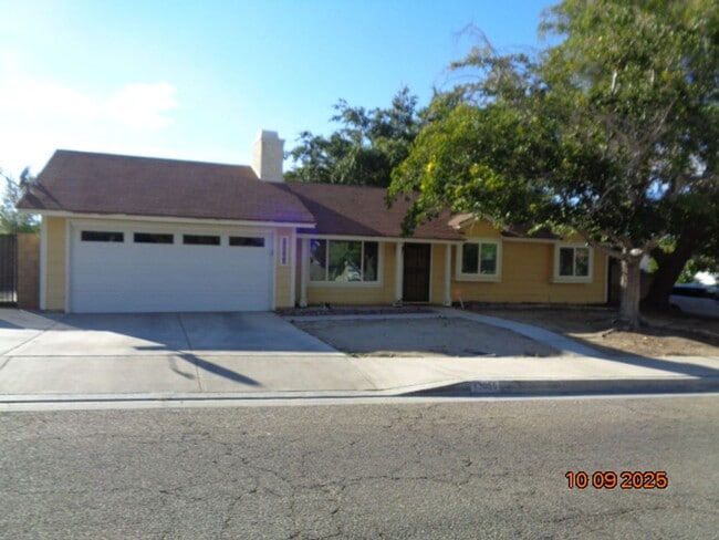 43055 Victorville Pl