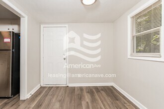 315 Bay St in Warner Robins, GA - Foto de edificio - Building Photo