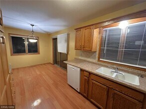 502 Prairie Ln in Hudson, WI - Building Photo - Building Photo