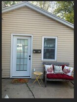 1103 Jefferson St in Columbia, MO - Building Photo