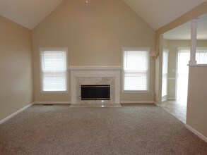 1728 Victoria Way NW in Kennesaw, GA - Building Photo - Building Photo