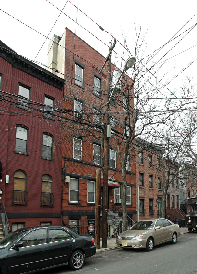 332-334 Garden St in Hoboken, NJ - Building Photo - Building Photo