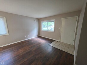 3911 Aurora St in Indianapolis, IN - Building Photo - Building Photo