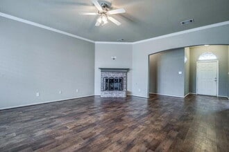 10405 Lynnhaven Pl in Lubbock, TX - Building Photo - Building Photo