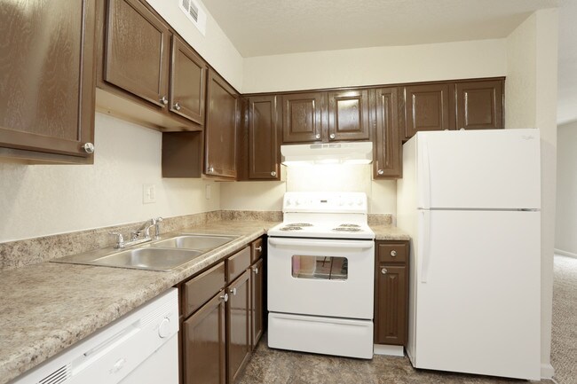 Jamestowne Apartments in Indianapolis, IN - Foto de edificio - Interior Photo