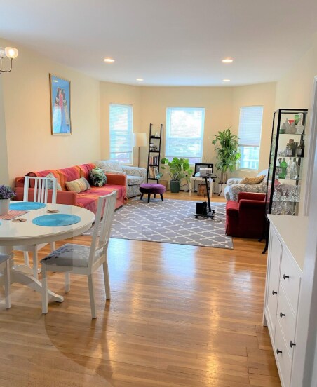 property at 346 Putnam Ave