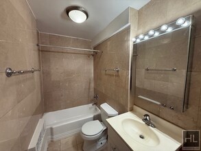 EAST 36 STREET in New York, NY - Building Photo - Building Photo