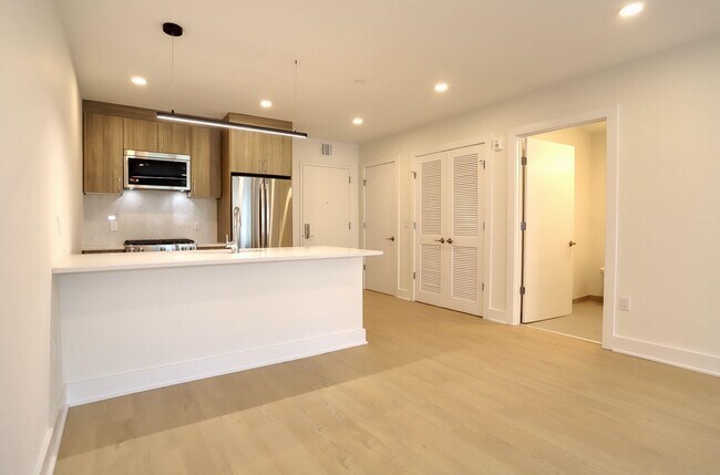 property at 303 Madison St