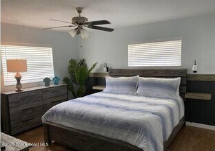 2130 S Patrick Dr in Satellite Beach, FL - Building Photo - Building Photo