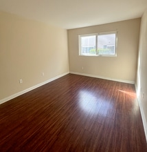 550 Graves Ave in El Cajon, CA - Foto de edificio - Building Photo