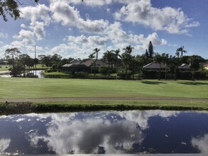 9860 Costa Mesa Ln, Unit 511 in Bonita Springs, FL - Building Photo - Building Photo