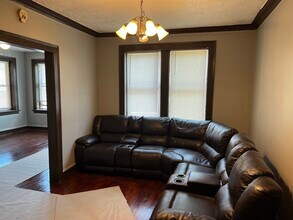 10500 S Wabash Ave in Chicago, IL - Building Photo - Building Photo