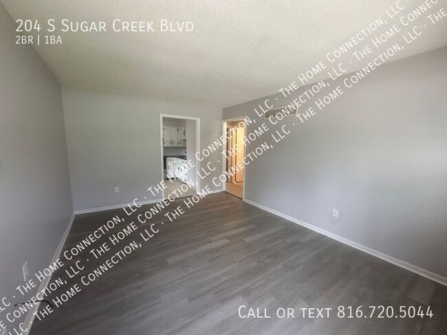 204 S Sugar Creek Blvd in Sugar Creek, MO - Building Photo - Building Photo