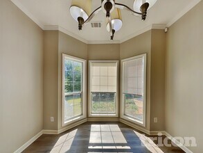 313 Westchester Way in Canton, GA - Building Photo - Building Photo