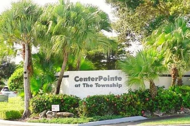 2511 NW 49th Terrace in Coconut Creek, FL - Building Photo