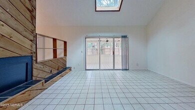 1615 Seminole Rd in Atlantic Beach, FL - Building Photo - Building Photo