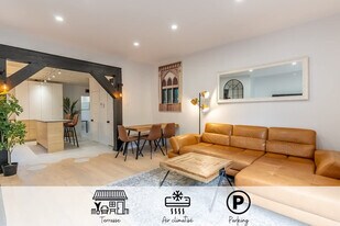 8821 Rue Lajeunesse, Unit SI ID1543120P in Montréal, QC - Building Photo