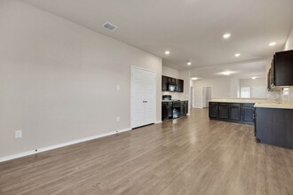 7313 Battle Basin in San Antonio, TX - Building Photo - Building Photo