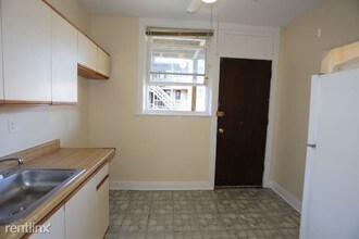 4427 N Wolcott Ave-Unit -Unit 2B in Chicago, IL - Building Photo - Building Photo