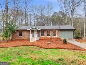 335 Harris Rd in Fayetteville, GA - Building Photo - Building Photo