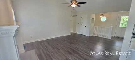 1505 NE Jade St in Lee's Summit, MO - Building Photo - Building Photo
