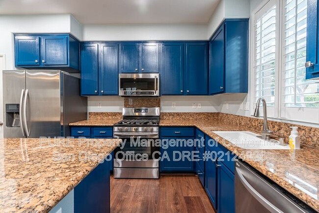 property at 1658 El Raval Wy