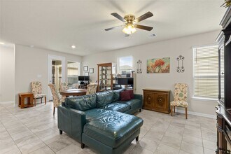 9814 Mls Orch Dr in Houston, TX - Building Photo - Building Photo