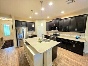 5944 Jasper Glen Dr in Lithia, FL - Building Photo - Building Photo
