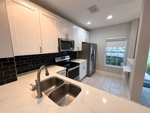 3668 Wilshire Way Rd in Orlando, FL - Building Photo - Building Photo