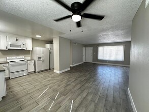 2967 Ferndale St in Las Vegas, NV - Building Photo - Building Photo