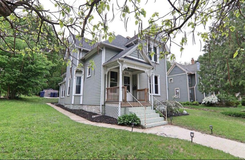 609 S Main St in Janesville, WI - Building Photo