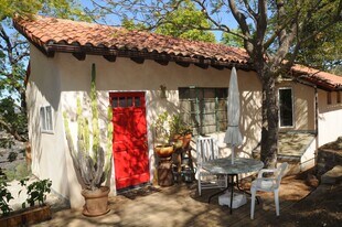 1431 Penny Rd, Unit StudioA in Topanga, CA - Building Photo