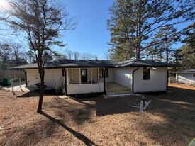 3022 Wilson Rd in Decatur, GA - Building Photo