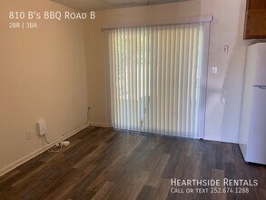 810 B's Barbeque Rd in Greenville, NC - Building Photo - Building Photo