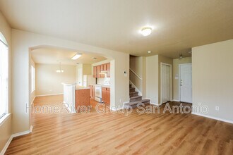 8623 Harvest Moon in San Antonio, TX - Building Photo - Building Photo