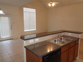 15811 Pleasant Green Cir in Tomball, TX - Building Photo - Building Photo