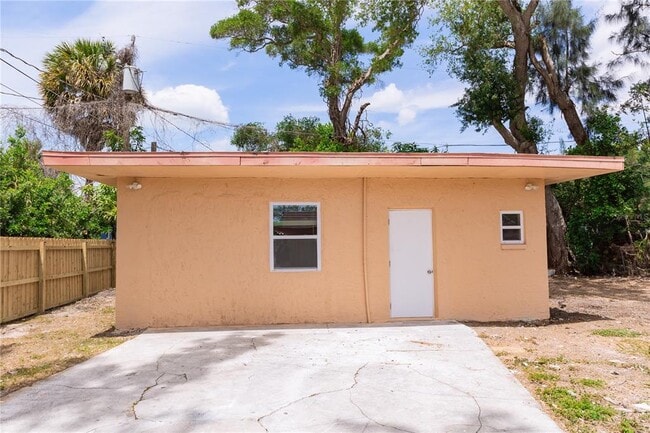 property at 902 Marshall St