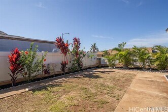 86-928-928 Moekahi St in Waianae, HI - Building Photo - Building Photo