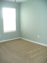 5815 Circle Canyon in San Antonio, TX - Building Photo - Building Photo