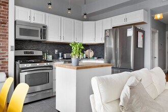 705 Massachusetts Ave in Boston, MA - Foto de edificio - Building Photo