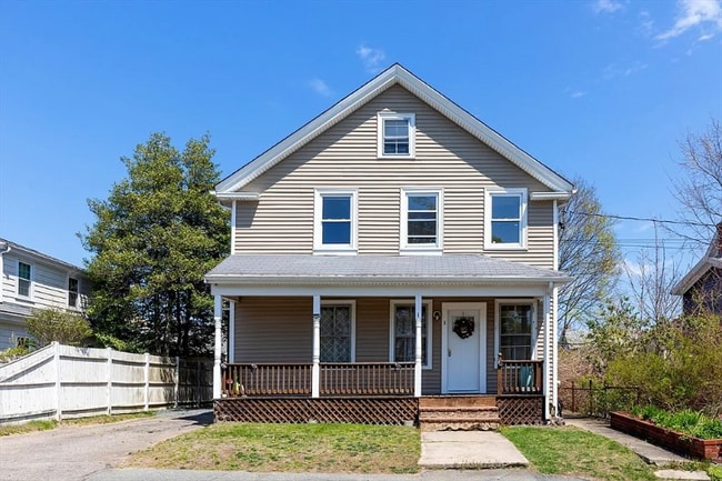 1 N Walnut St