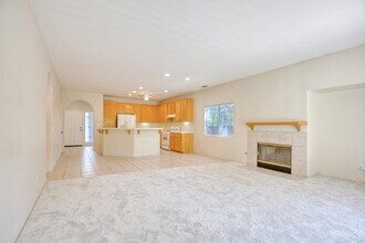 32576 Guevara Dr in Temecula, CA - Building Photo - Building Photo