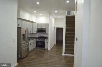 1339 W Lafayette Ave in Baltimore, MD - Building Photo - Building Photo