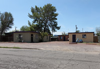 2100-2108 E 18th St in Tucson, AZ - Foto de edificio - Building Photo