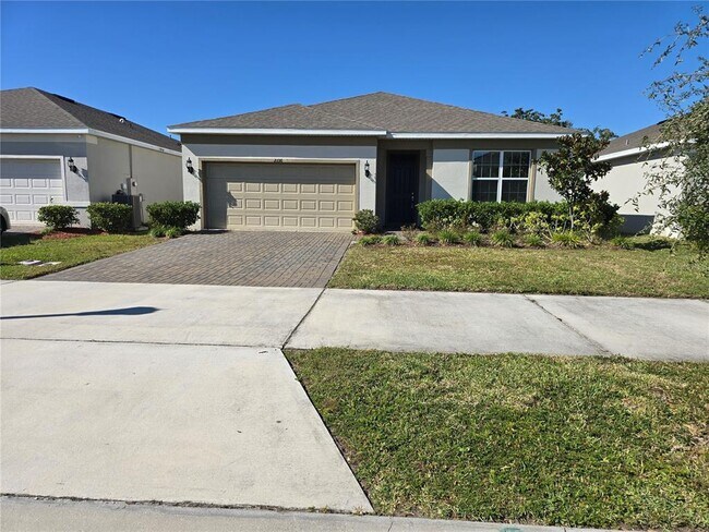 2136 Live Oak Lake Rd in St. Cloud, FL - Building Photo - Building Photo