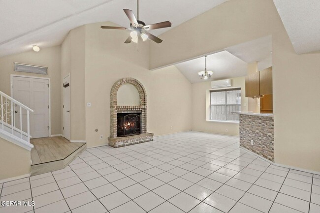 12072 Autumn Gate Dr in El Paso, TX - Building Photo - Building Photo