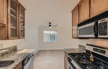 775 Paso de Luz in Chula Vista, CA - Building Photo - Building Photo