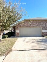 1516 Forrest Ridge Way in Yukon, OK - Building Photo